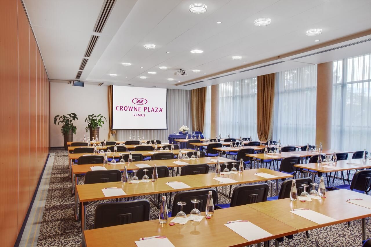 Отель Crowne Plaza Vilnius Вильнюс-30