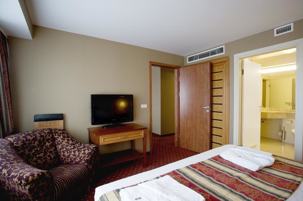 Отель Crowne Plaza Vilnius Вильнюс-37